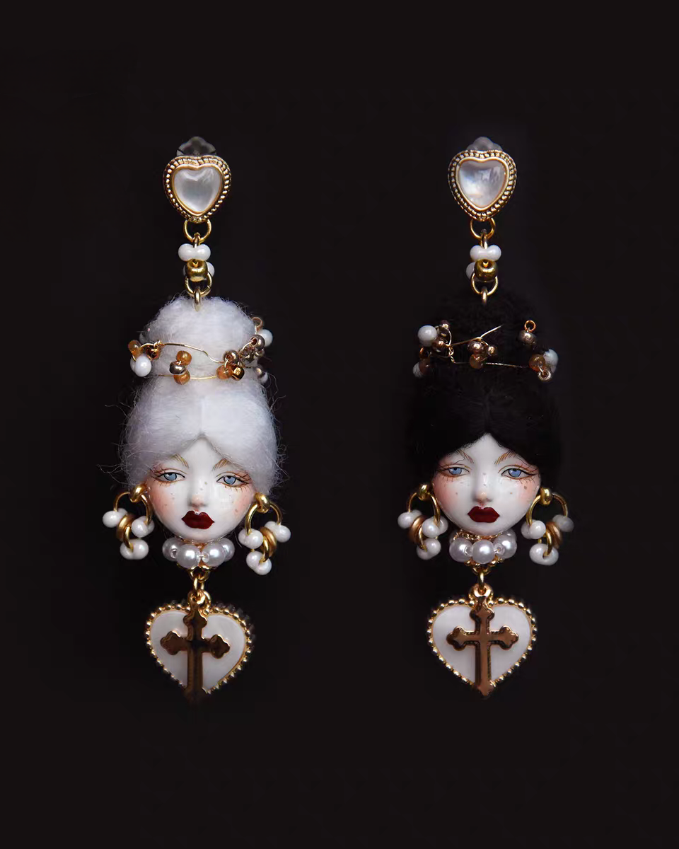 Handcraft Lina Earrings