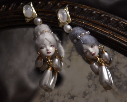 Handcraft Pearl Alice Earrings