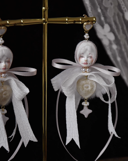 Handcraft White Alice Earrings