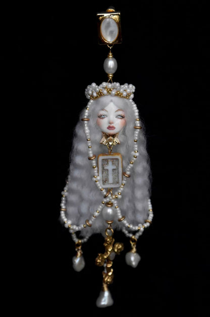 Handcraft White Queen Salome Earrings