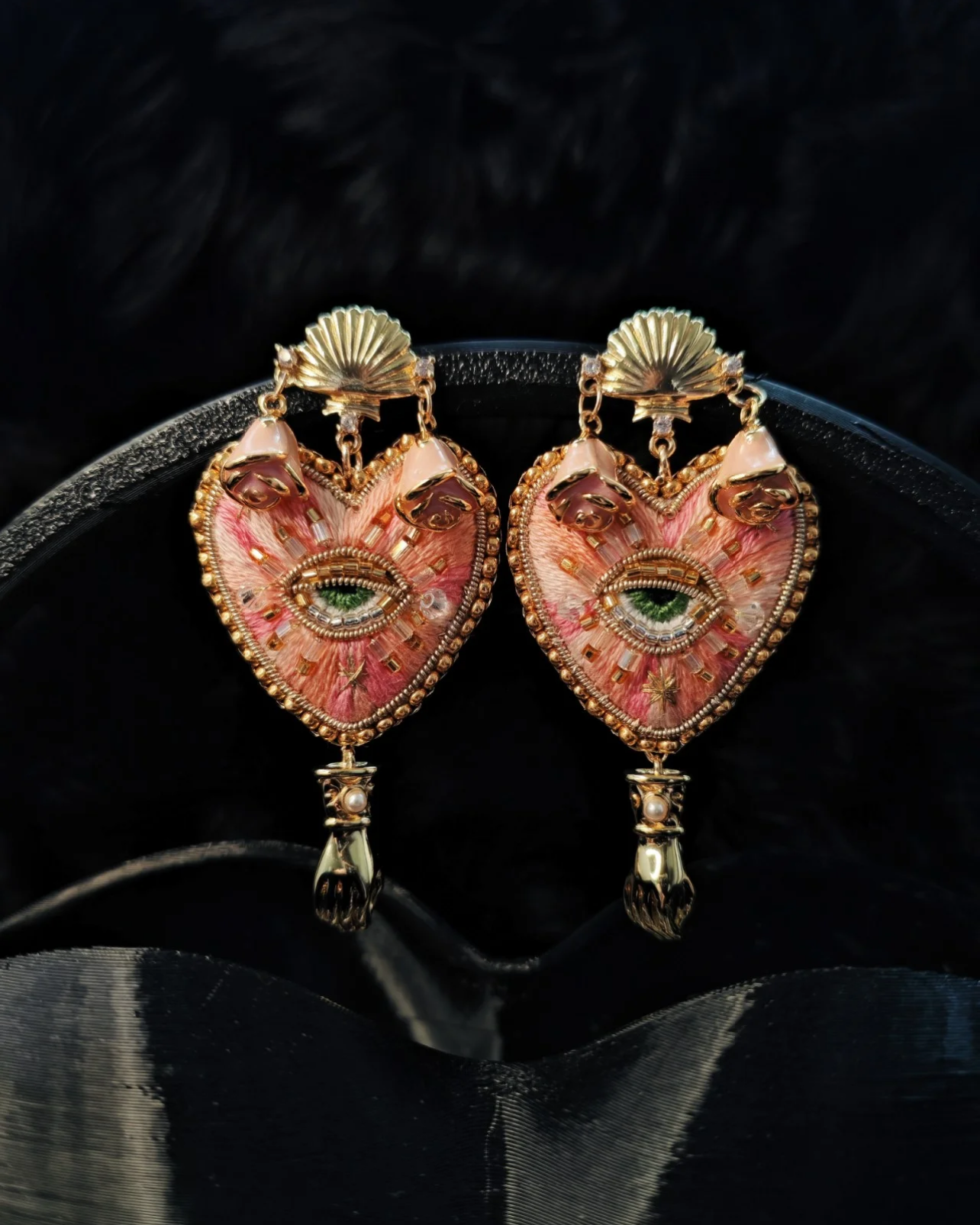Rose Pink Heart Earrings (Pearl Editon)
