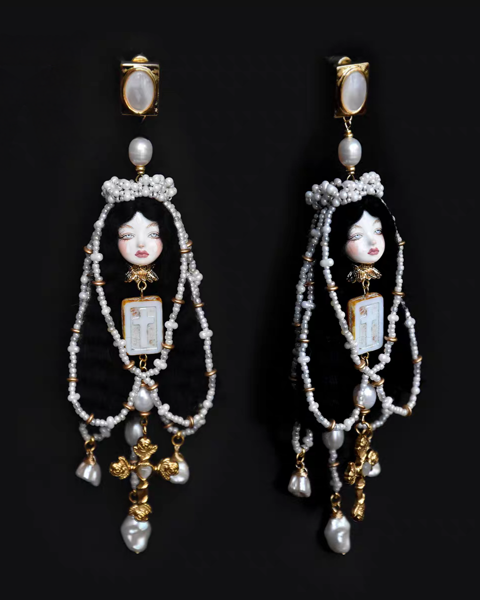 Handcraft White Queen Salome Earrings