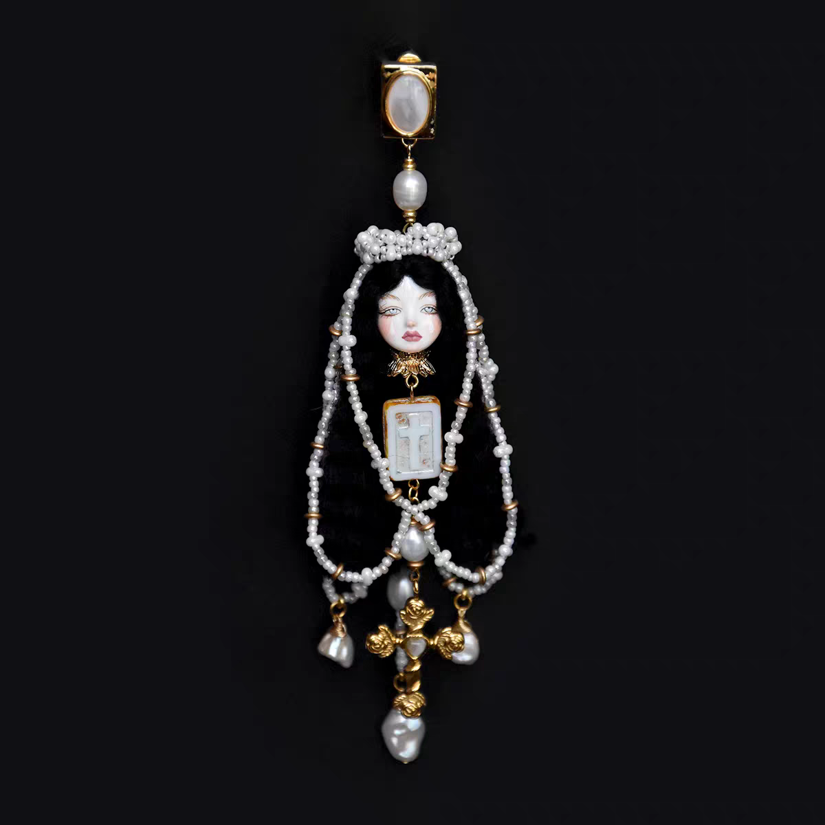 Handcraft White Queen Salome Earrings