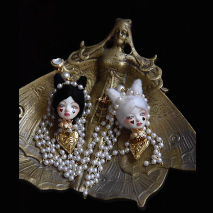 Handcraft Poker Face Alice Earrings
